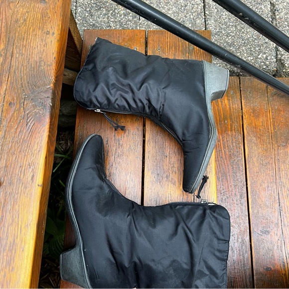 VINTAGE COBBIE CUDDLERS BLACK FAUX FUR LINED RAIN BOOTS SIZE 8 - Picture 10 of 14